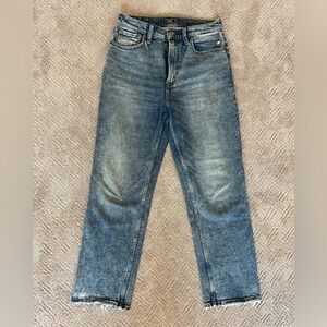Abercrombie & Fitch Ultra High Rise Straight Jeans
